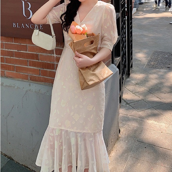 SHEIN | Shiny beautiful midi dress (size:XS) - Picture 3 of 6